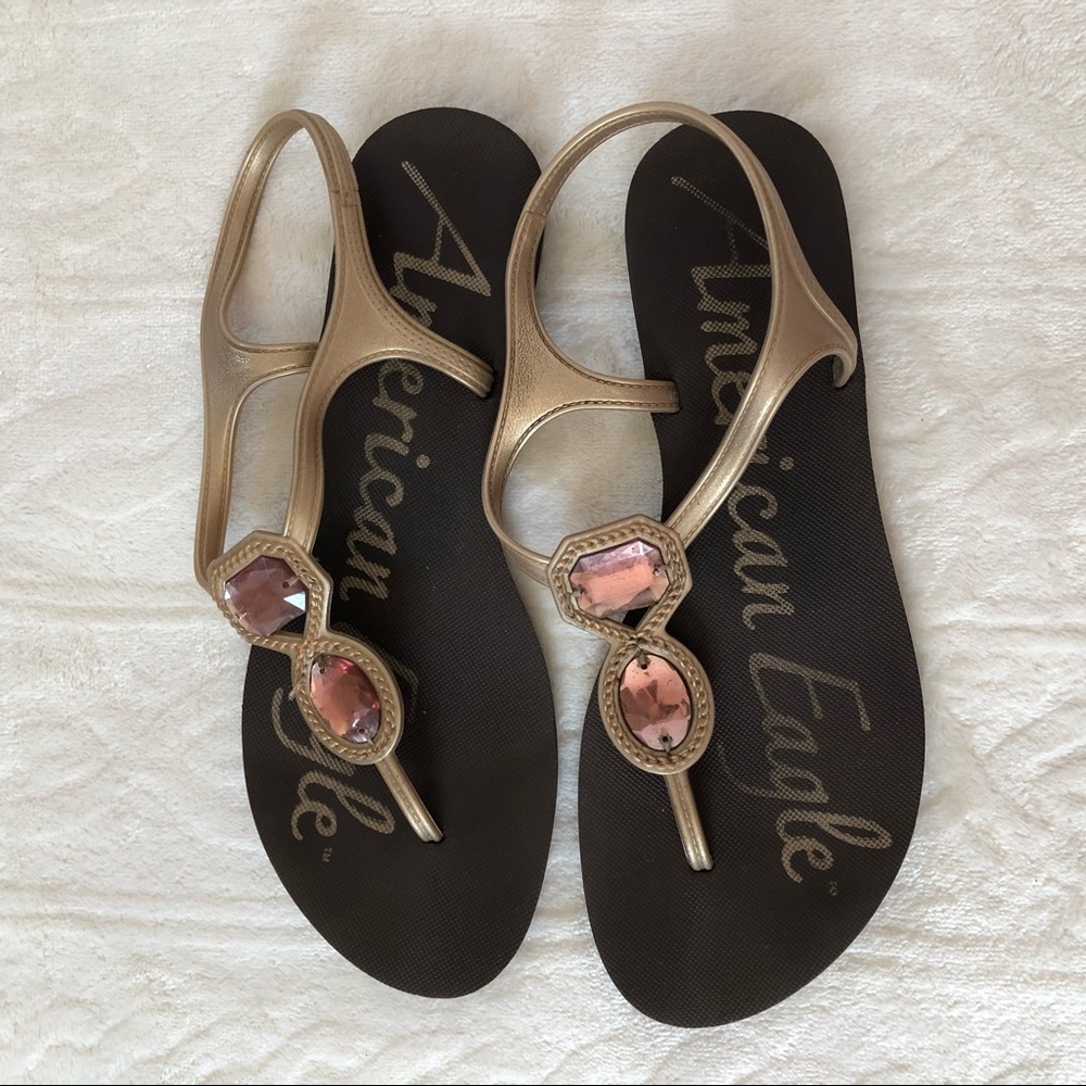 American eagle sandles size 5/6